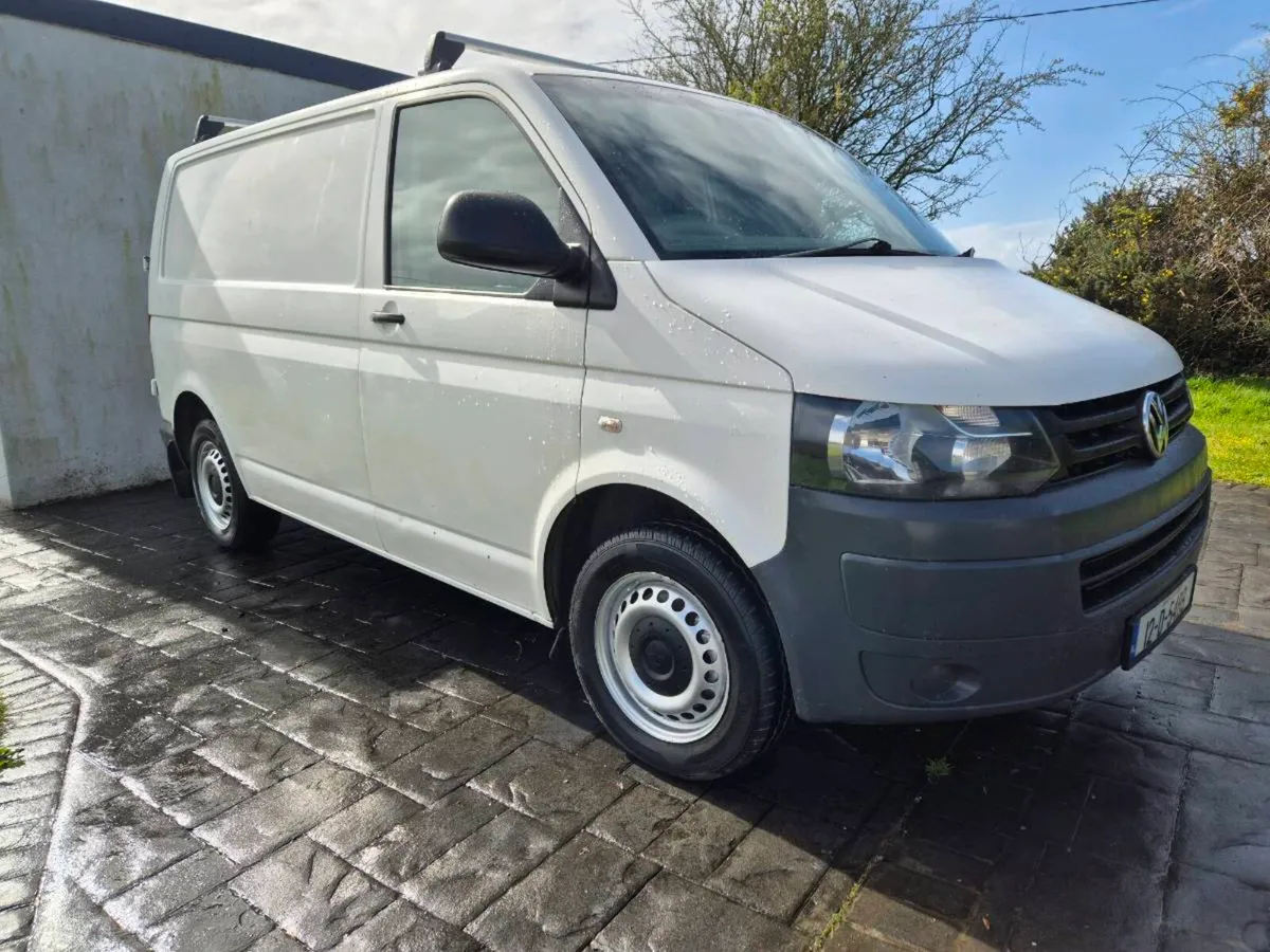 VW Transporter  T5 - Image 1