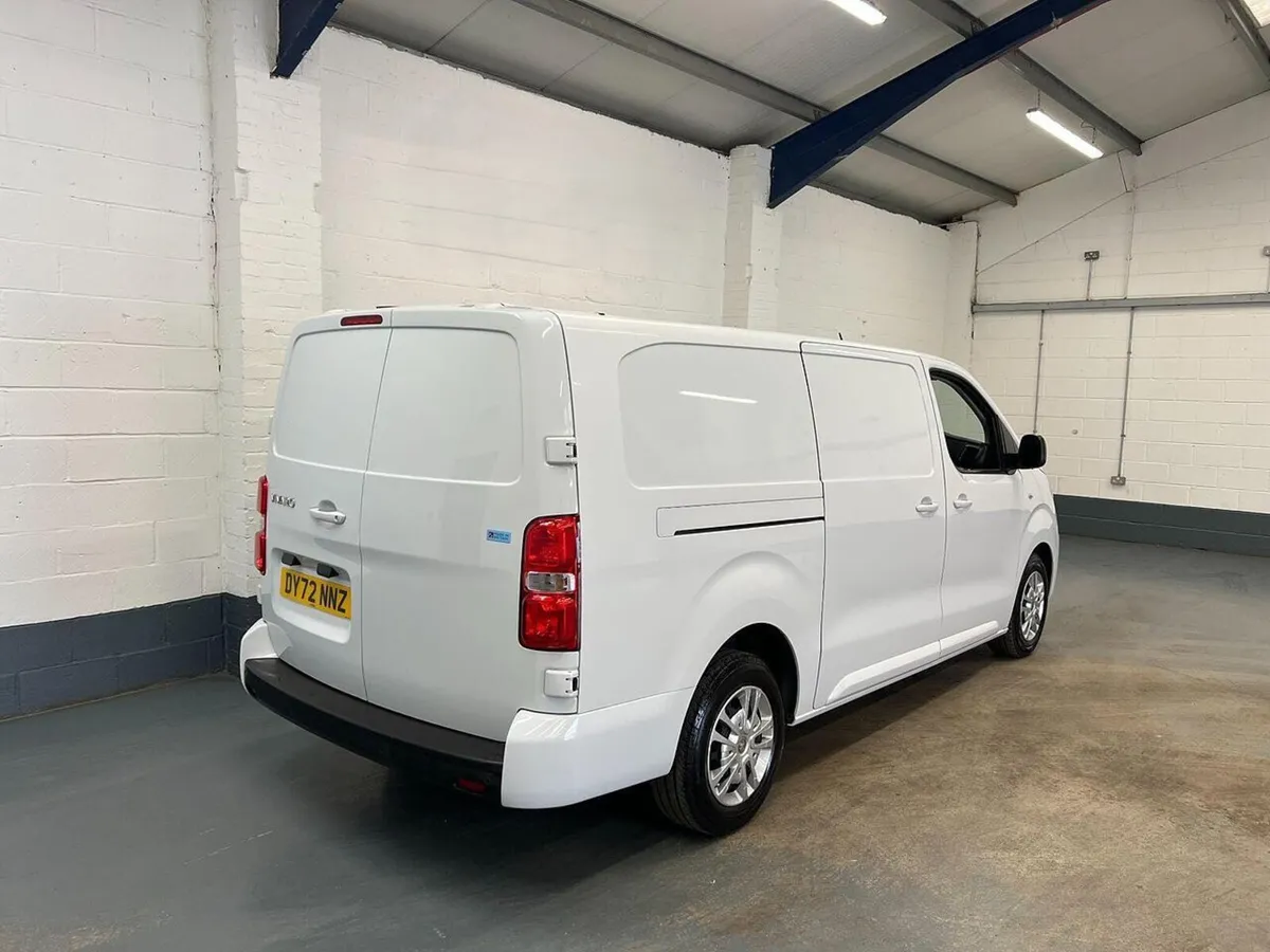 2022 Vauxhall Vivaro Panel Van - Image 4