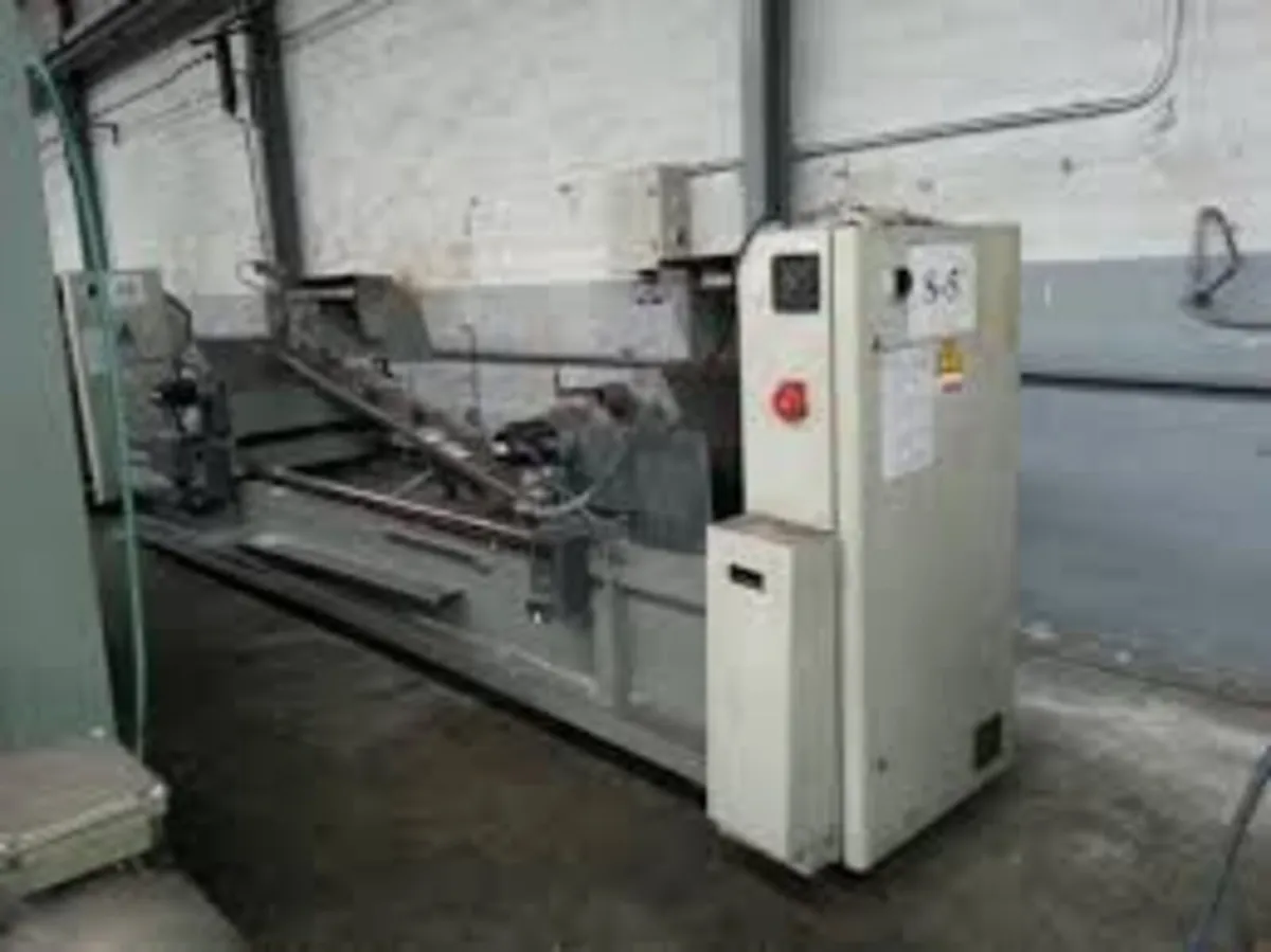 Double mitre aluminium sawmachine - Image 3