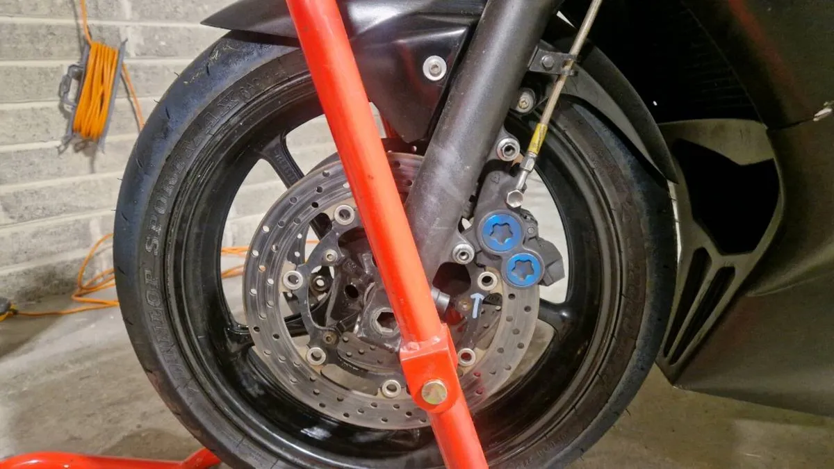 Yamaha R6 2005 TRACK BIKE - Image 3