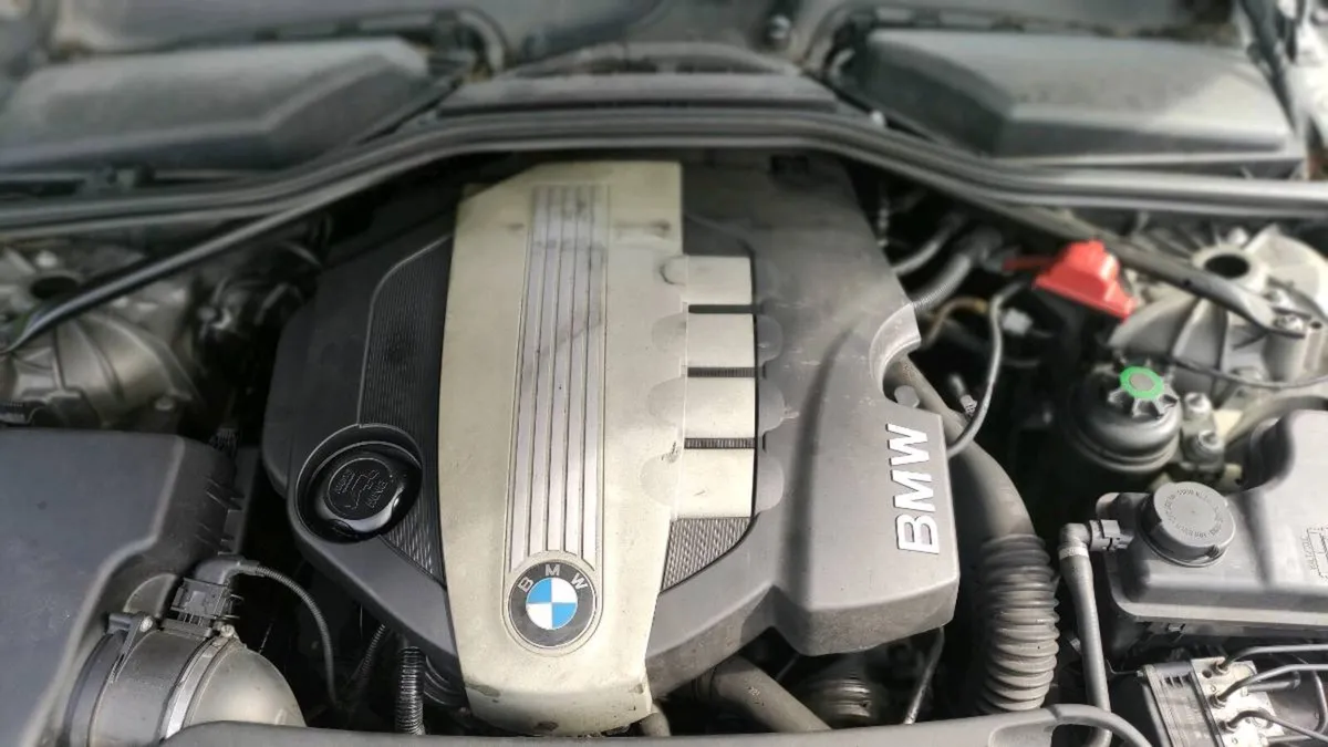 BMW for parts or repair - Image 2