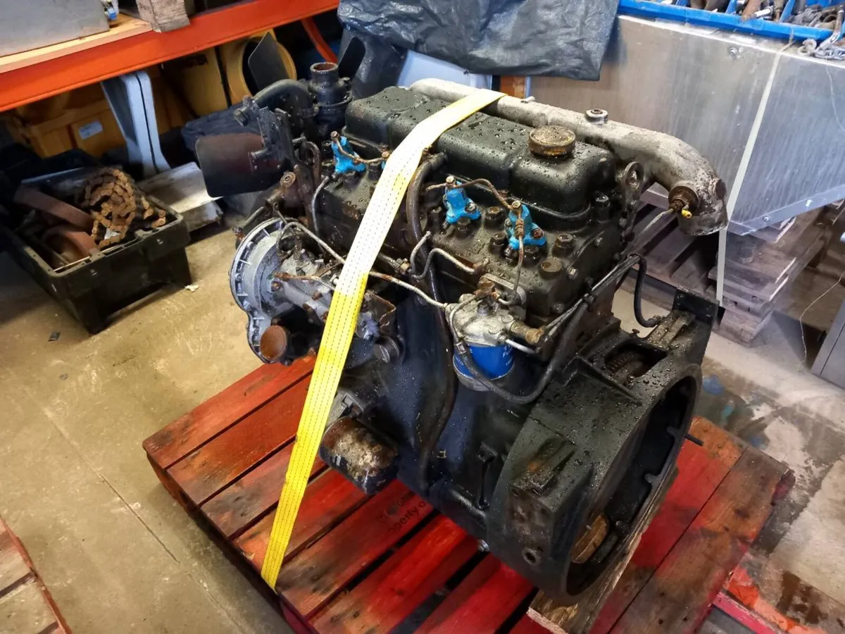 Perkins 4236 (4 cylinder)