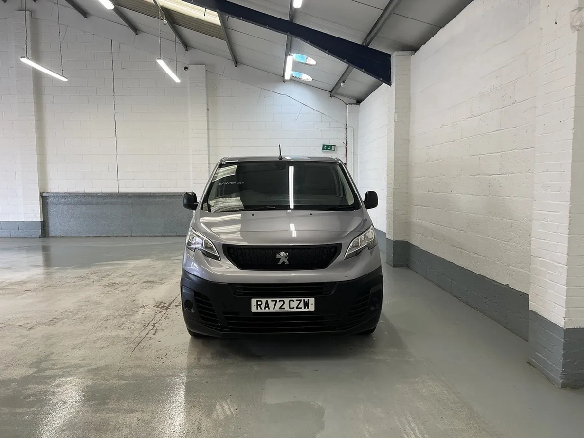 2023 Peugeot Expert Panel Van - Image 1