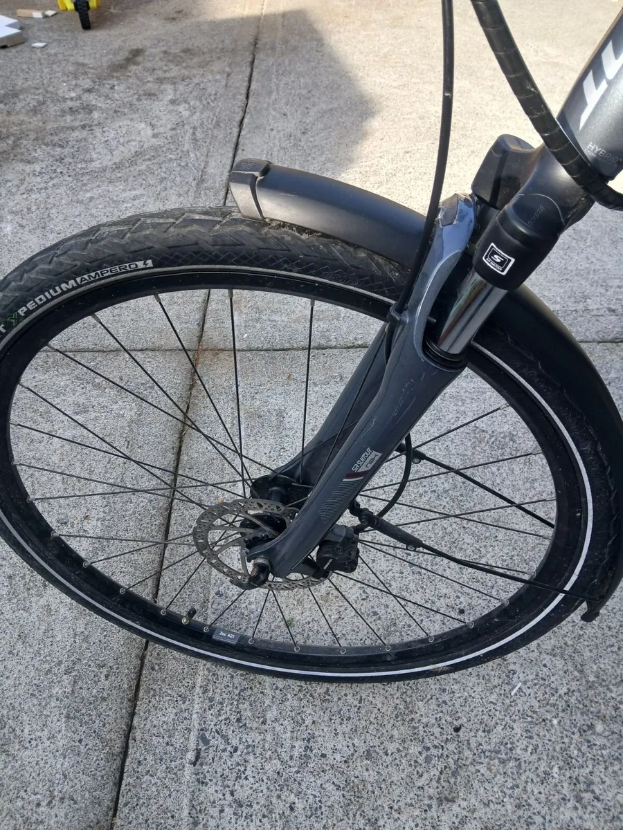 Giant Entour Electric Bike - Image 3