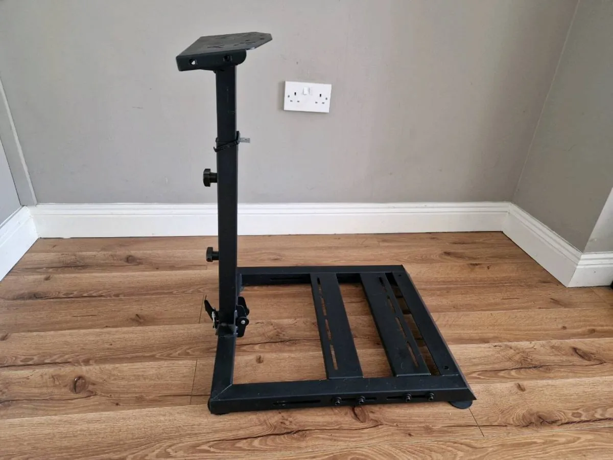 Stand for Logitech steering wheel and pedals - Image 2