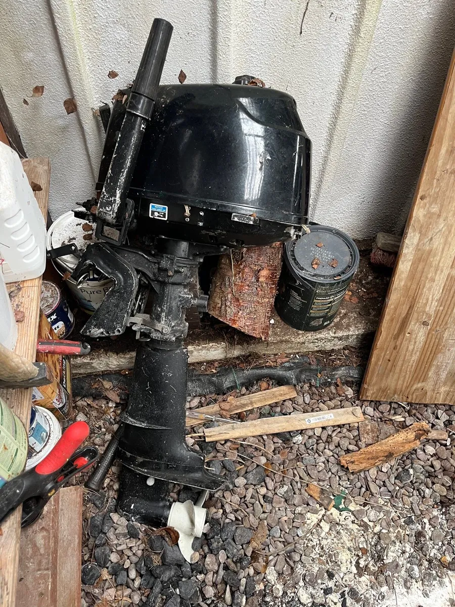 Boat engine - Image 2