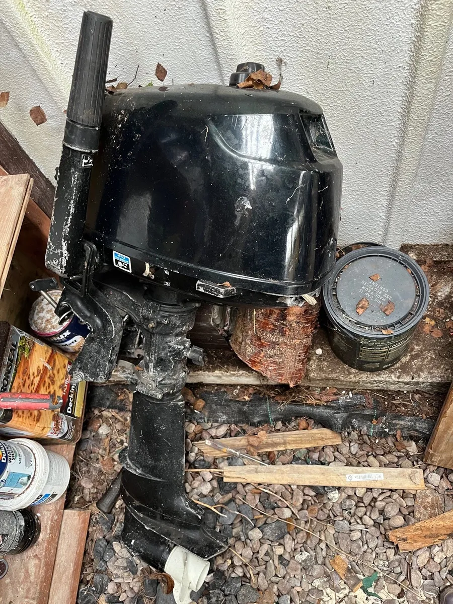 Boat engine - Image 1