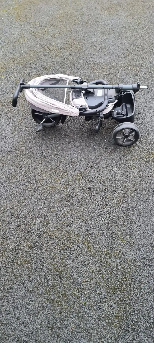 Q play tricycle - Image 2