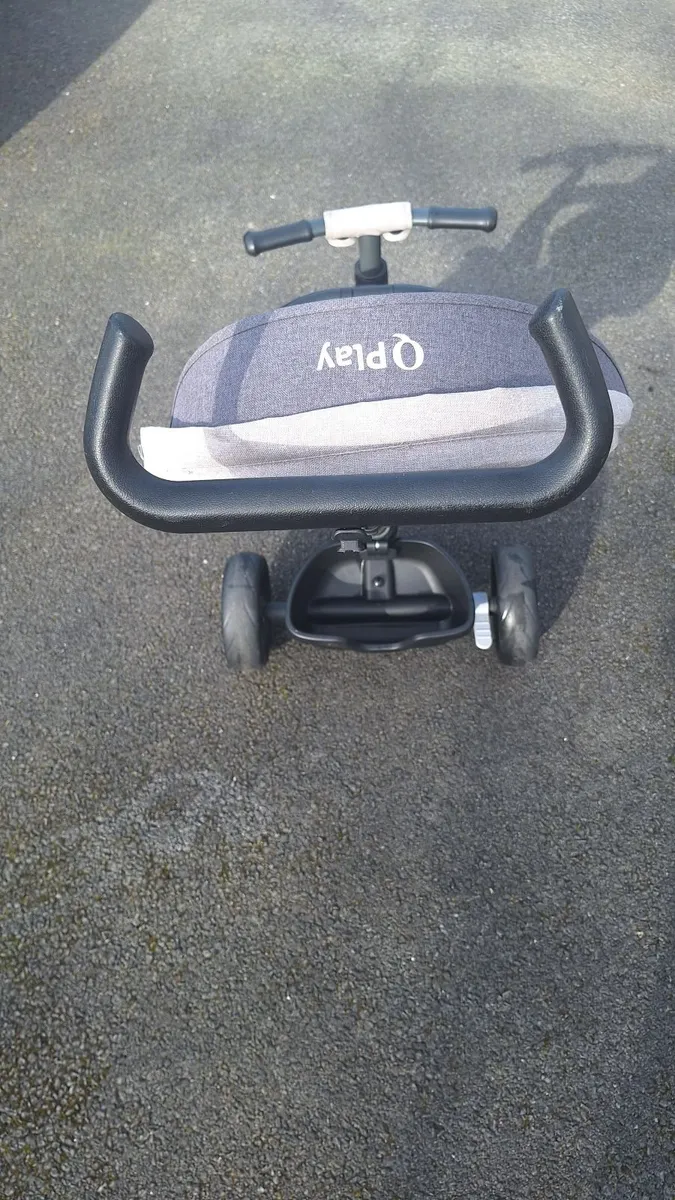 Q play tricycle - Image 3