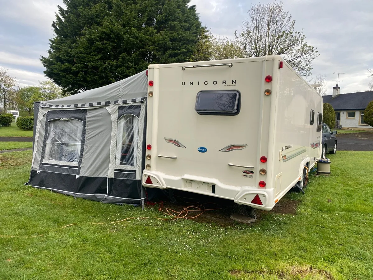 Caravan awning - Image 4