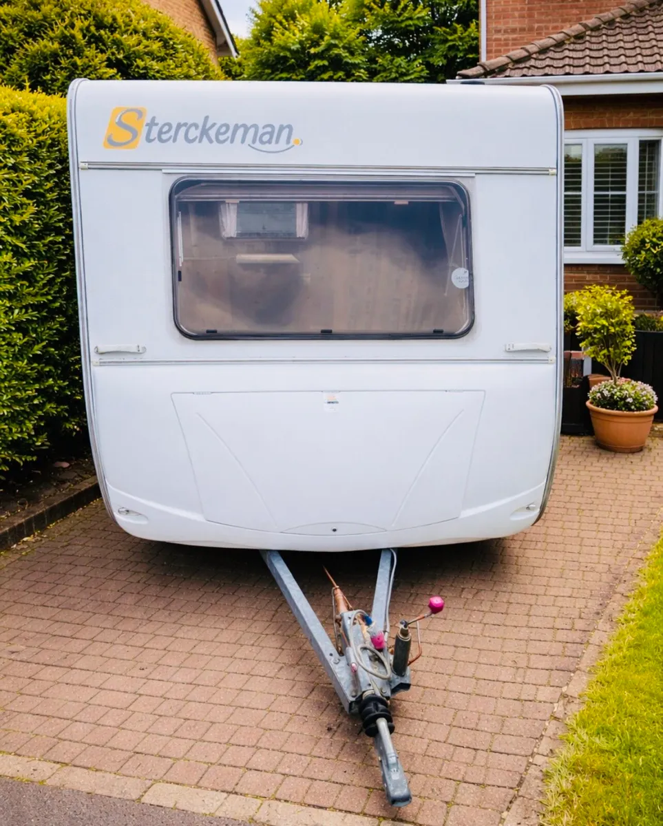 4-5 birth caravan for sale - Image 2