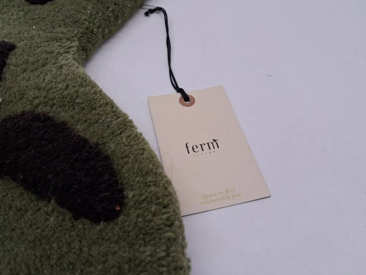 Online Auction Of A Rug & More! - Image 3