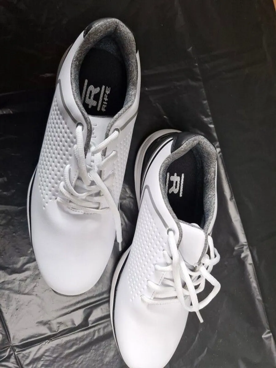 new golf shoes - Image 1