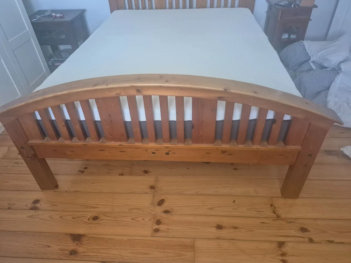 King size Bed - Image 4