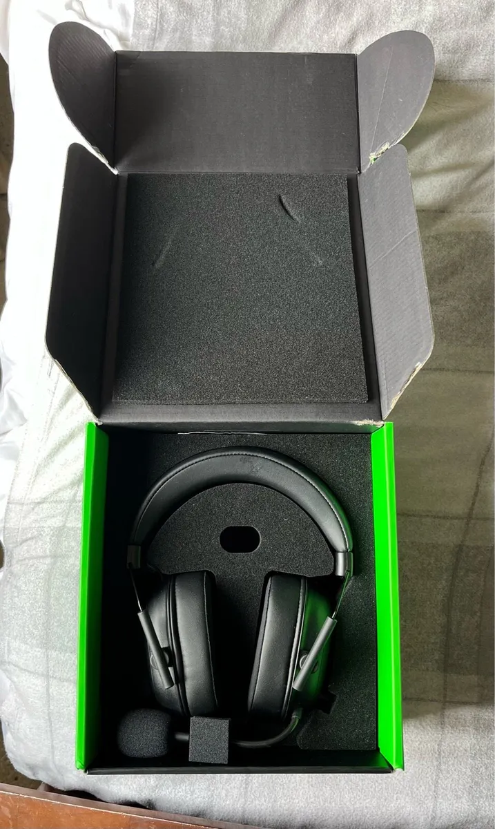 Blackshark V2 wireless headset - Image 2