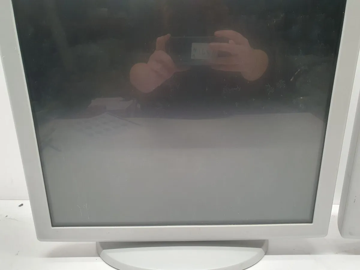 Online Auction Of Monitors & More! - Image 4