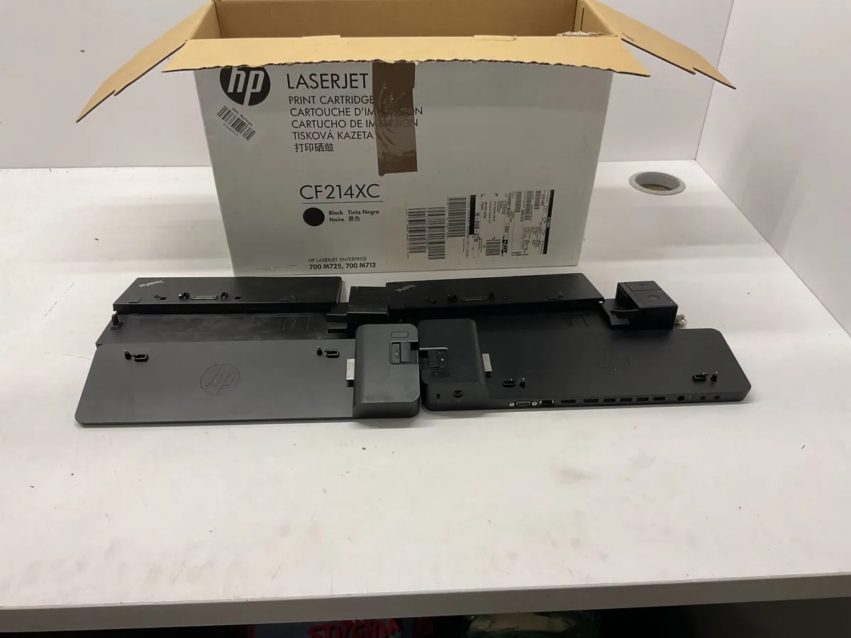 Online Auction Of A Docking Stations & More! - Image 1