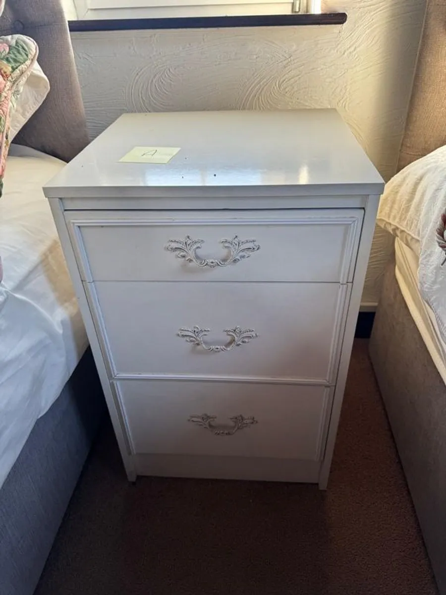 Chests & lockers - Image 4