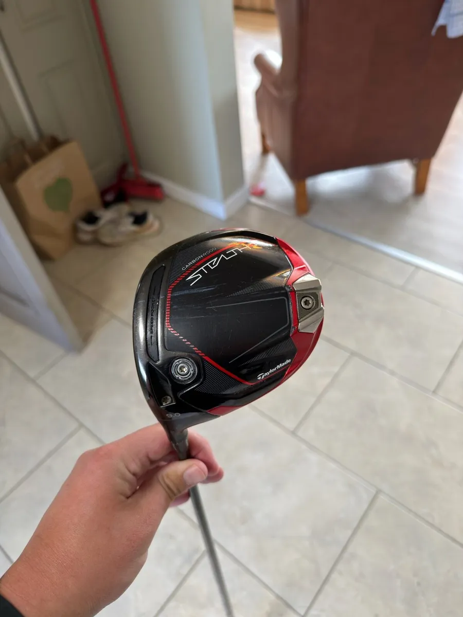 LEFT HANDED TAYLORMADE STEALTH 2 DRIVER - Image 1