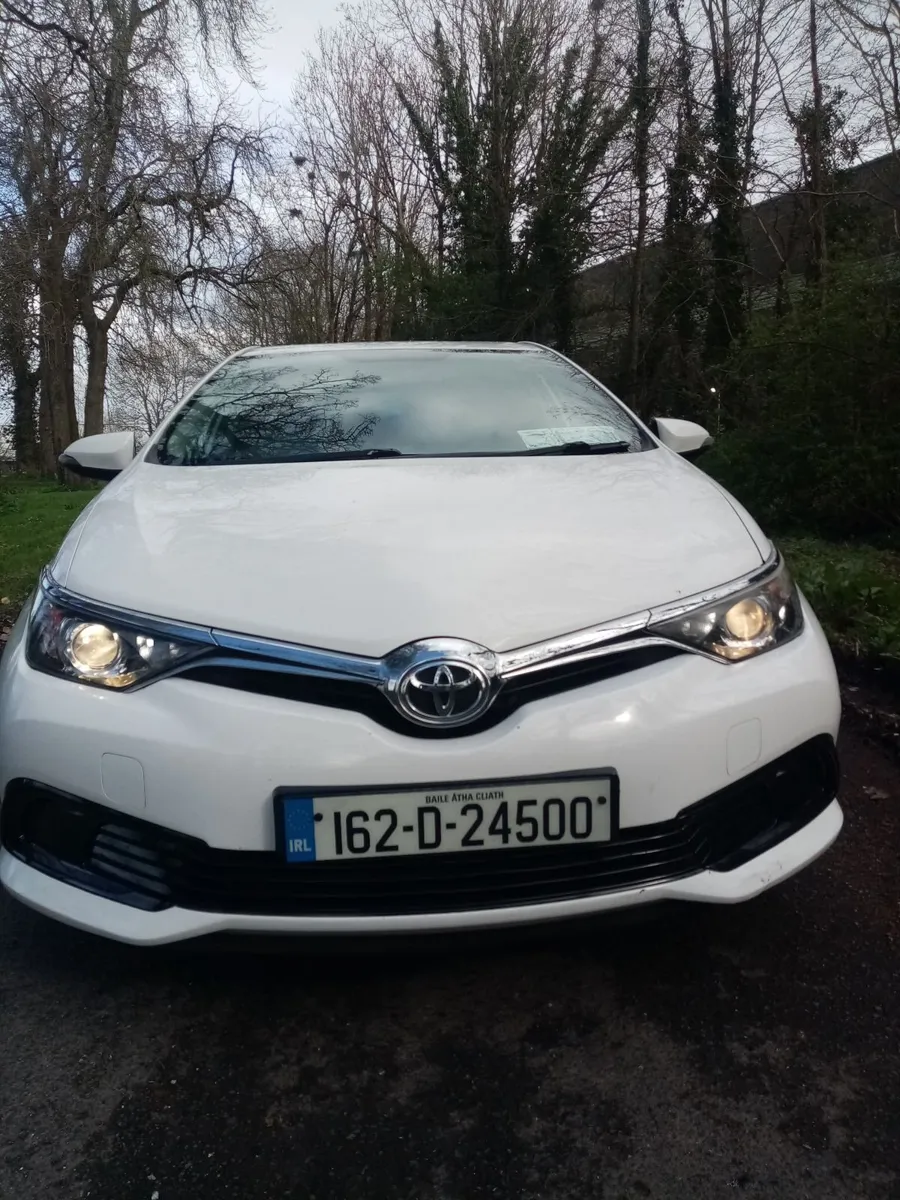 Toyota Auris 2016 - Image 3