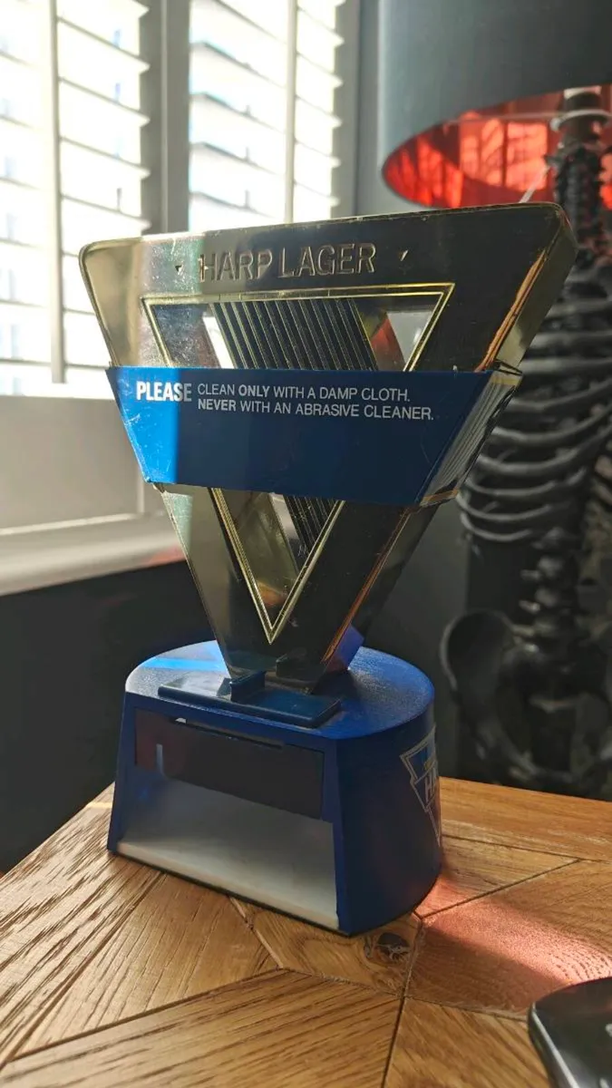 Vintage Harp beer font light - Image 3