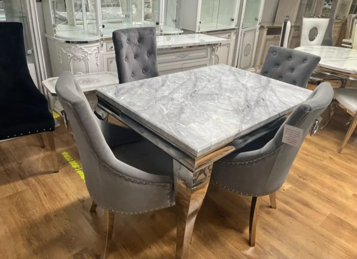 Marble Kitchen Dining Table With Chairs - Image 1