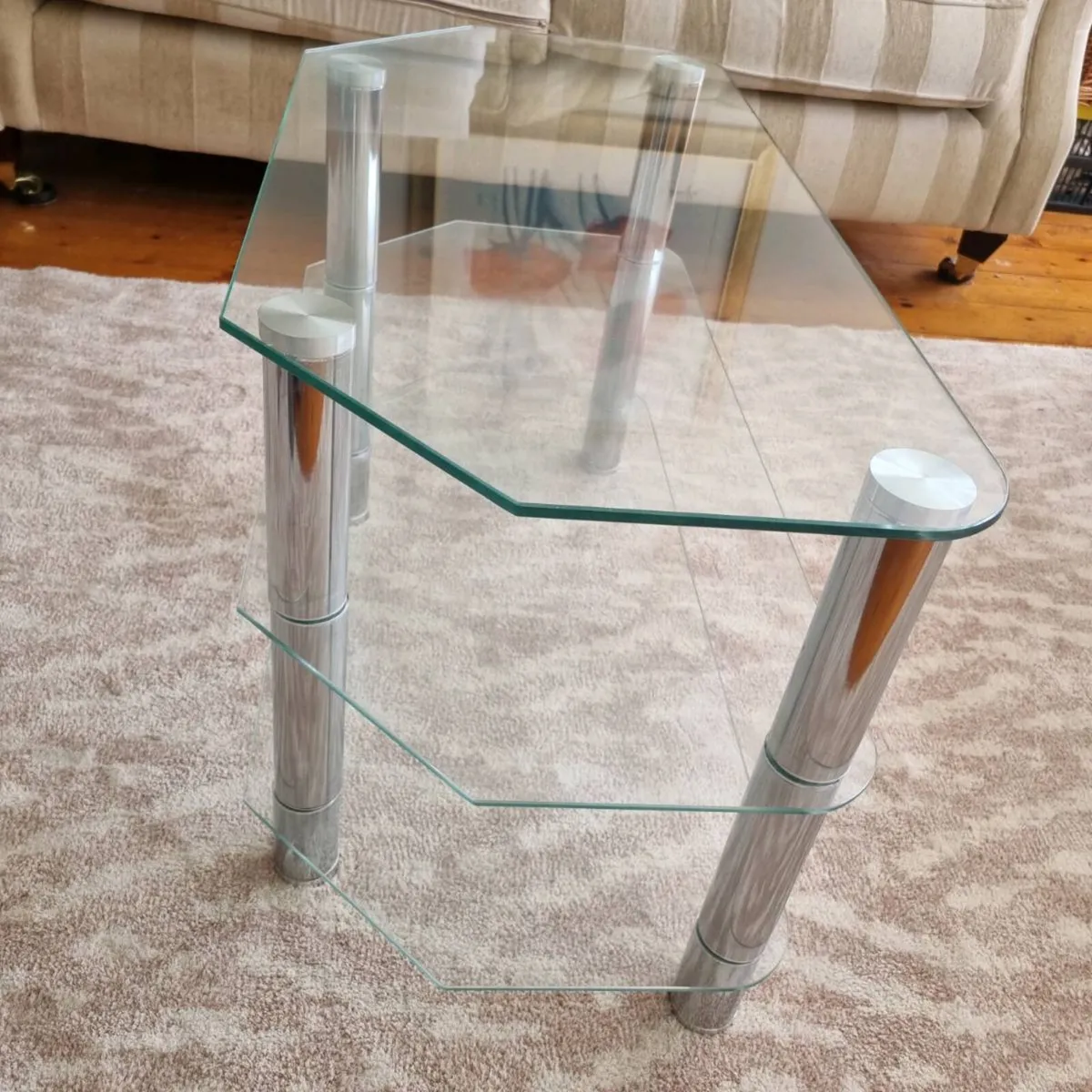 TV table - Image 2