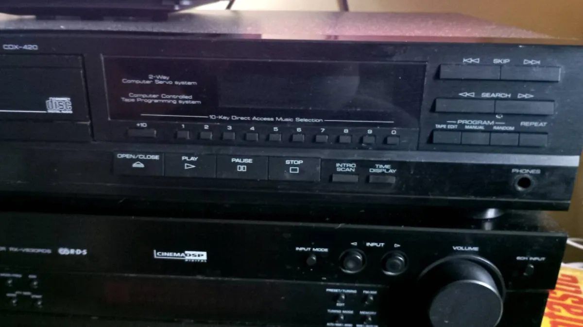 Yamaha CD player - Image 3