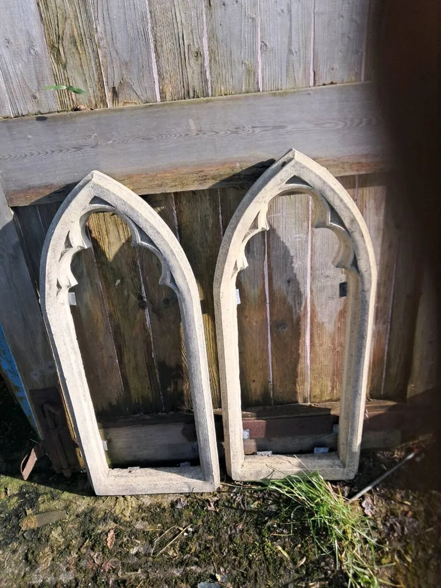 Pair  of composite stone frames - Image 3