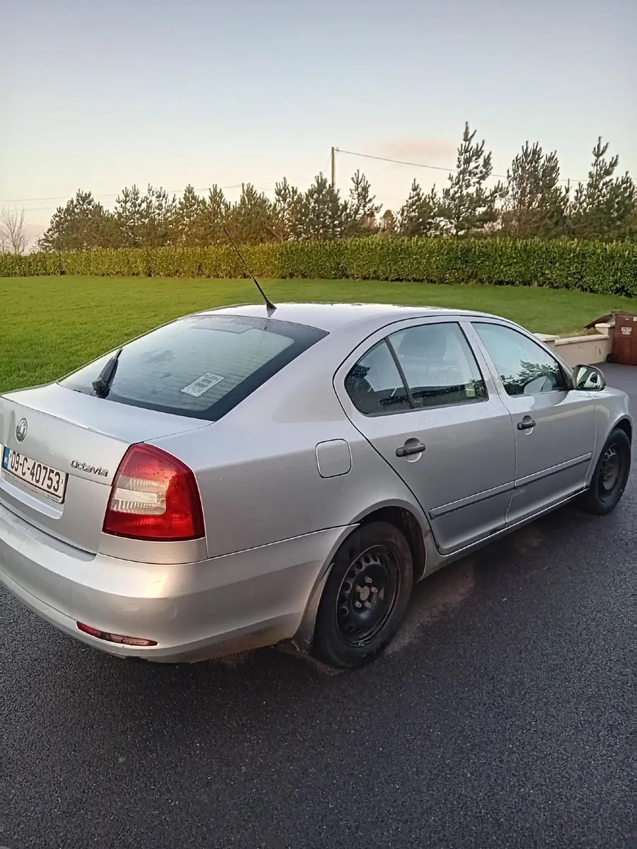 Skoda Octavia 1.9tdi for parts - inc. 4 new tyres - Image 1