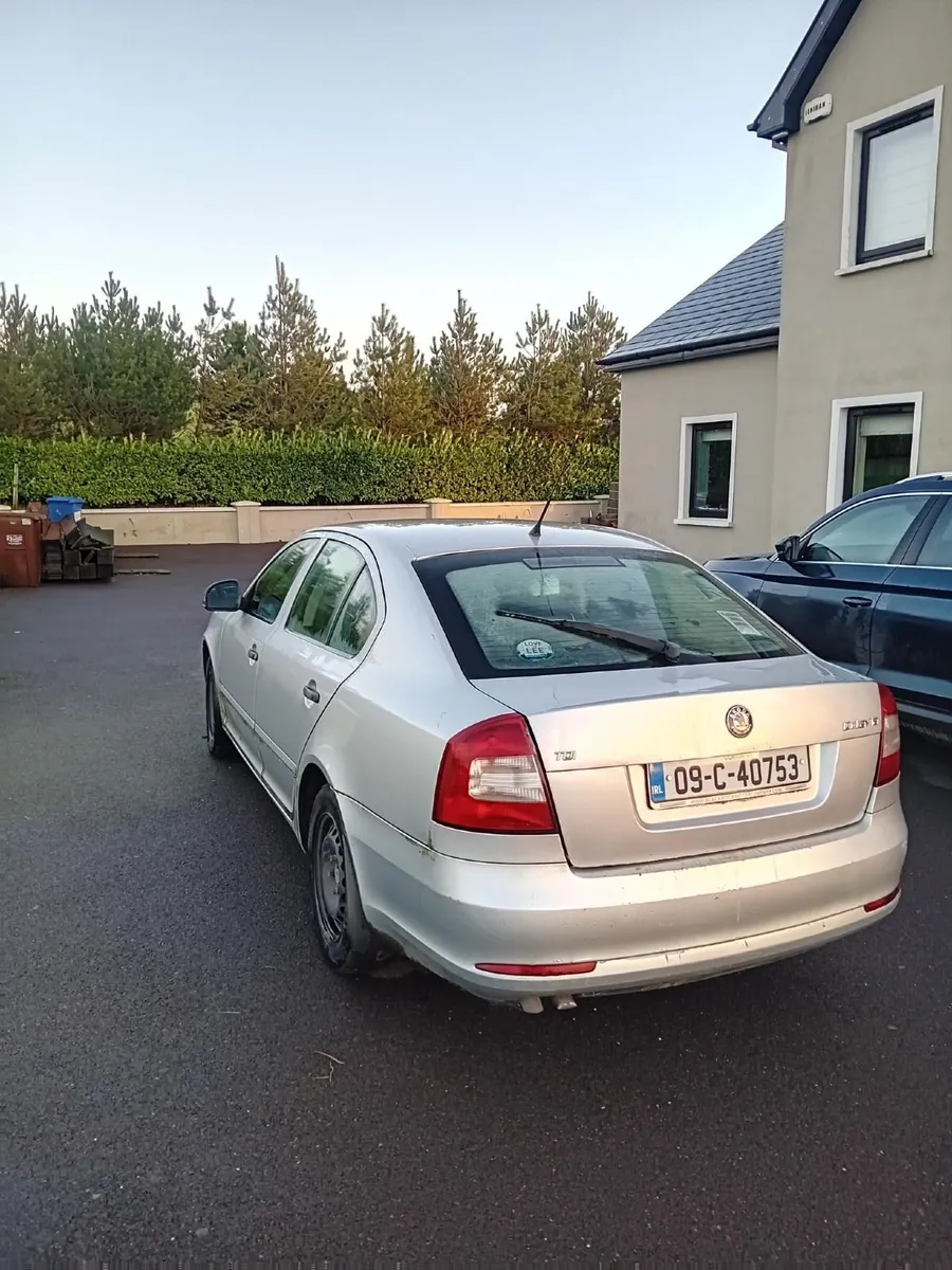 Skoda Octavia 1.9tdi for parts - inc. 4 new tyres - Image 4