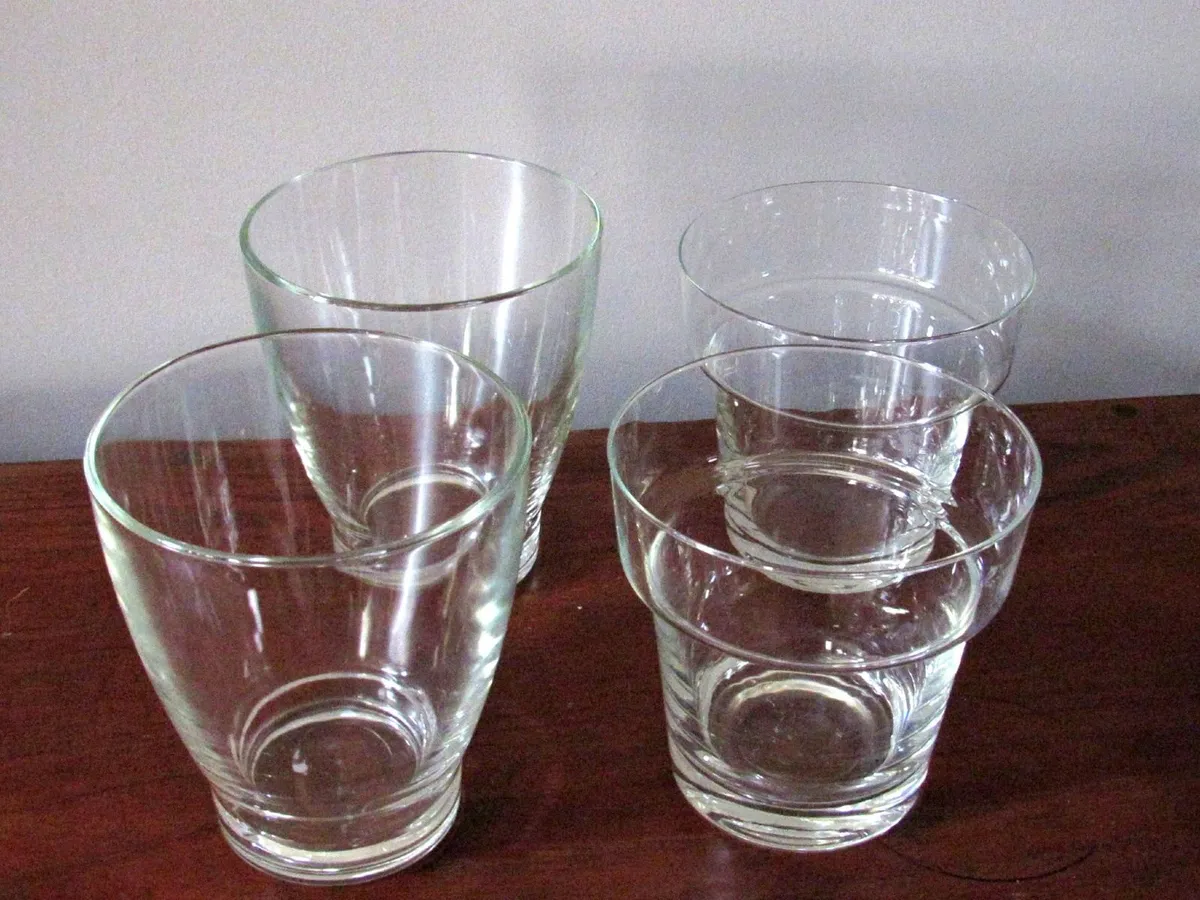 Glass Orchid Pots / Planters – Set of 4 – €15