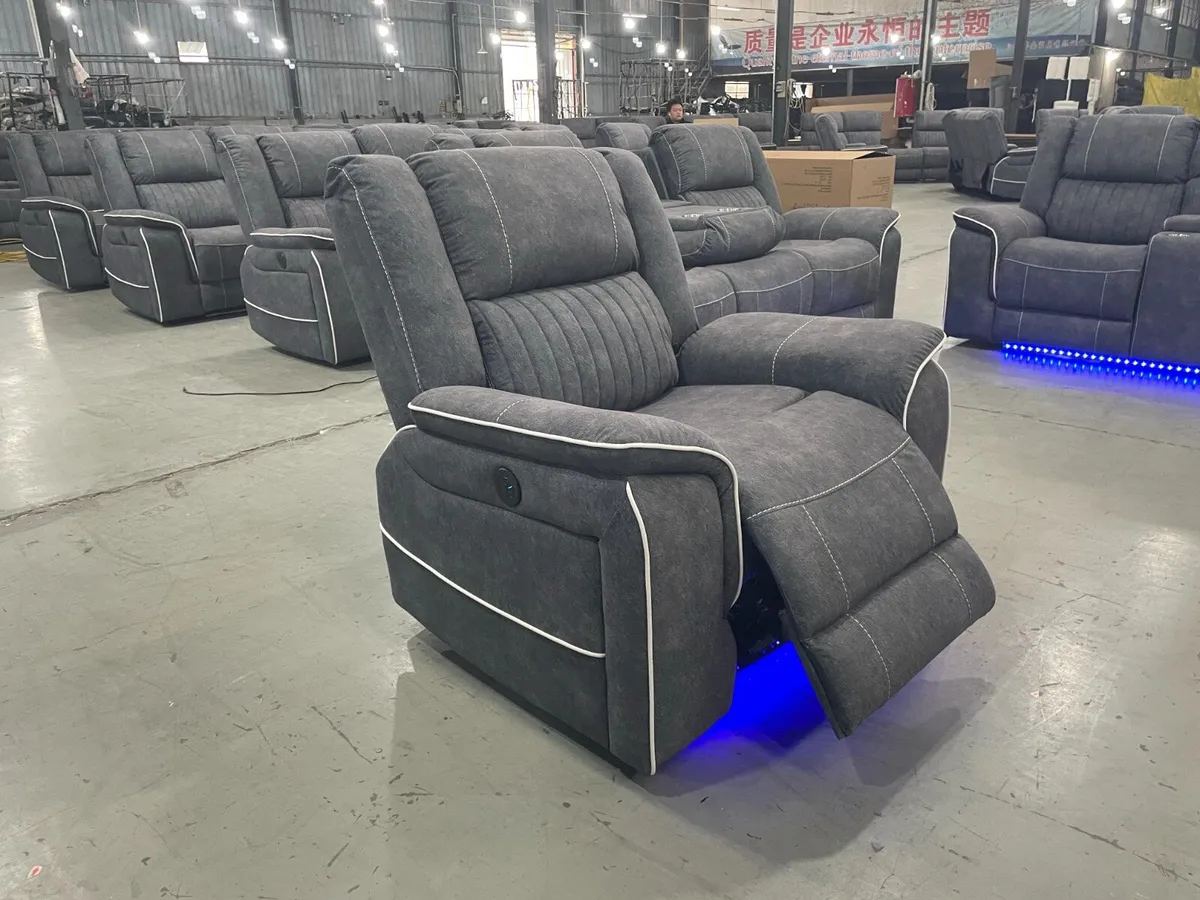 Hannan 3+2 Grey Micro Fabric Recliner Sofa Set - Image 4