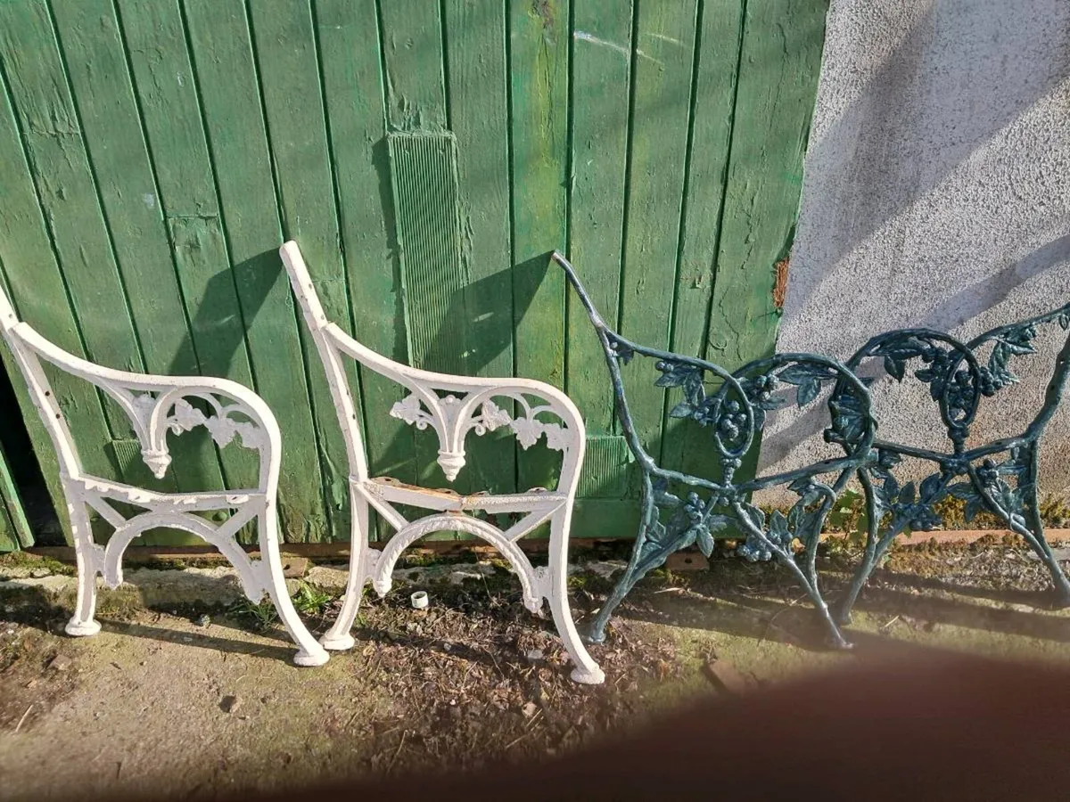 2 pair of cast iron seat ends - Image 1