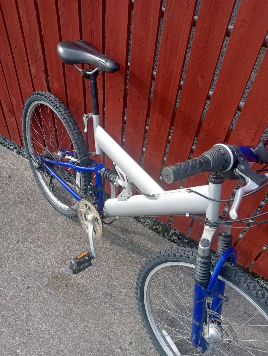 Mountain bike - Image 3