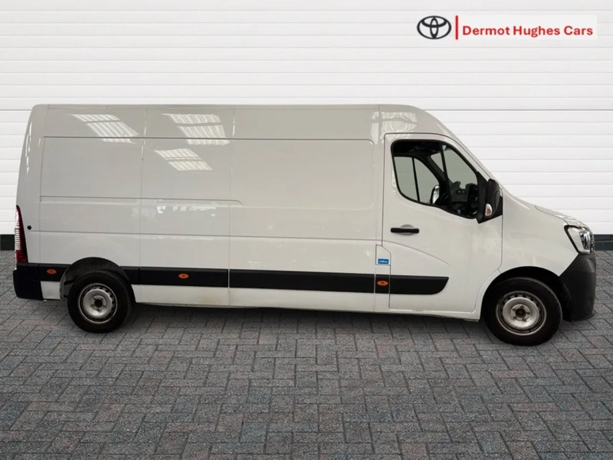 Renault Master FWD LM35 BLUE DCI 135 B - Image 3