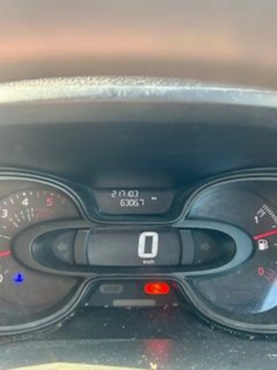 Renault Trafic 2019 - Image 3