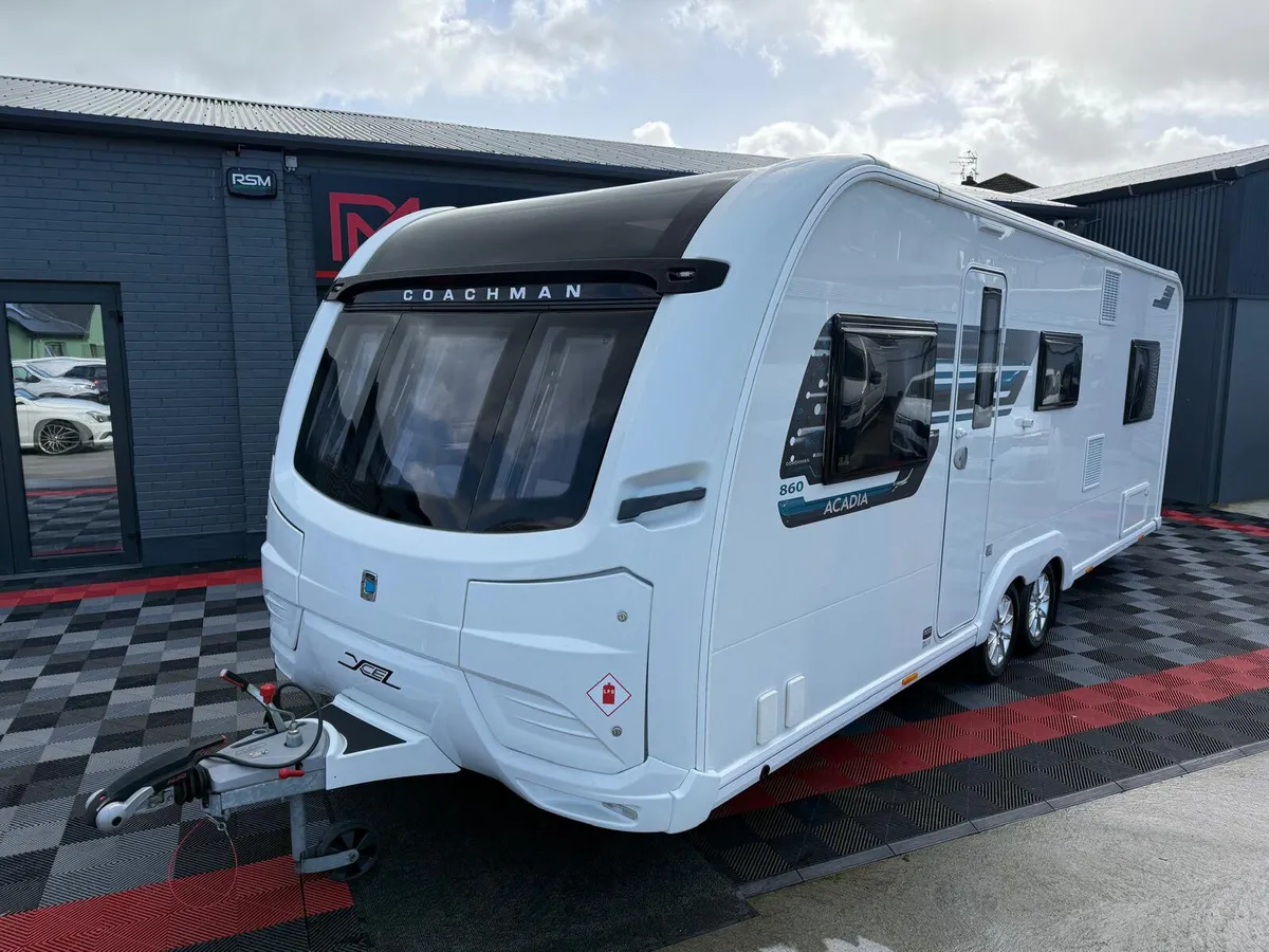 2020, COACHMAN ACADIA 860 8ft - Image 1