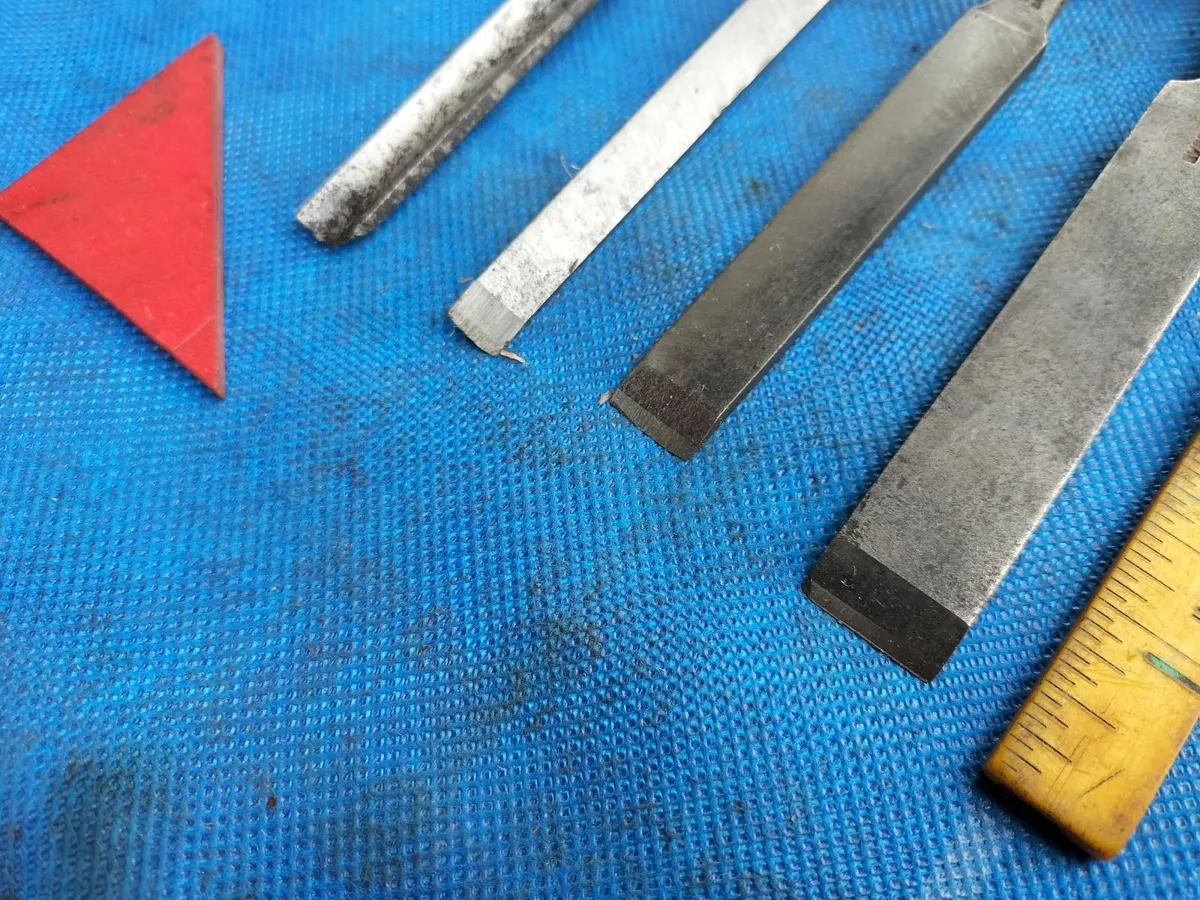 3 Chisels and a Gouge - Image 2