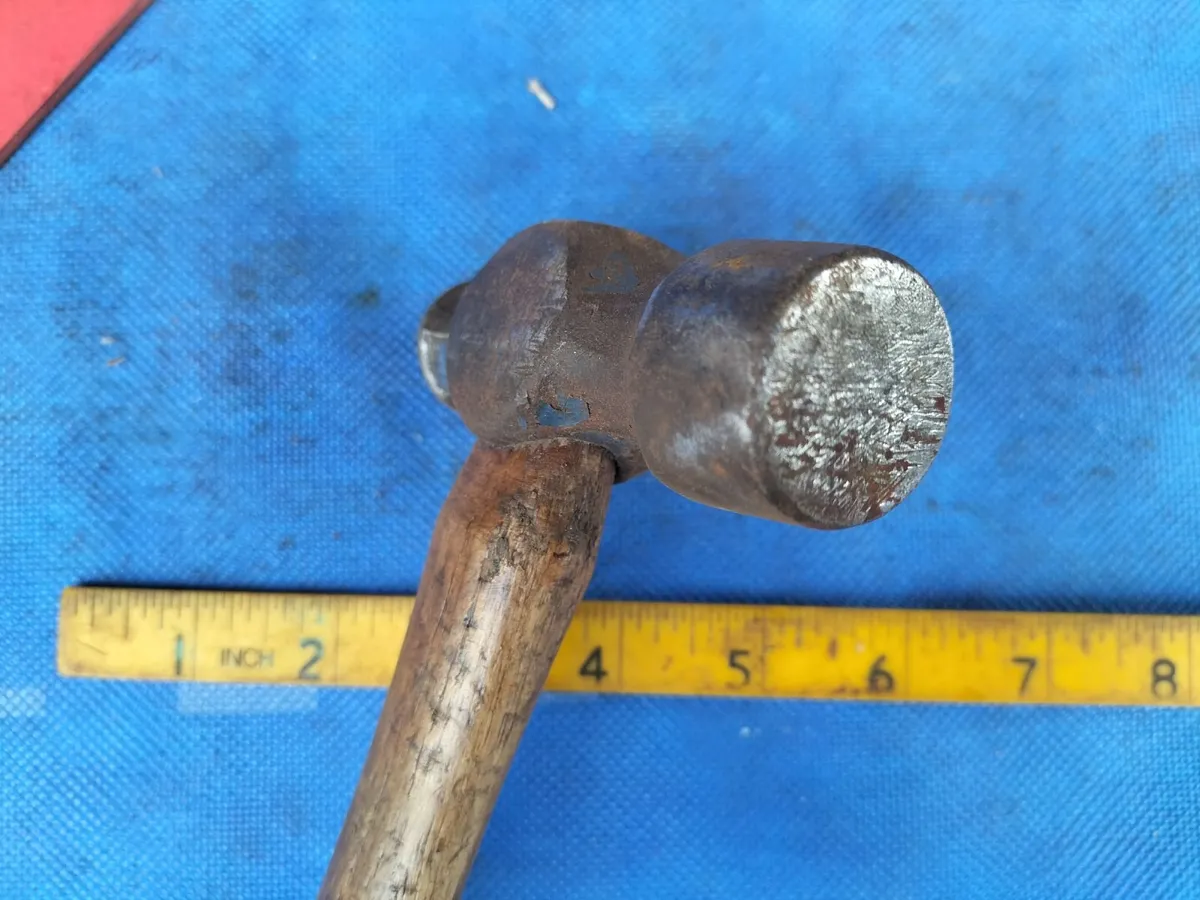 16oz Ball Pein Hammer - Image 2