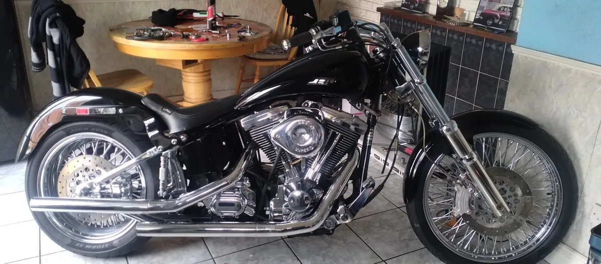 HARLEY DAVIDSON. Poss P/exchange - Image 1