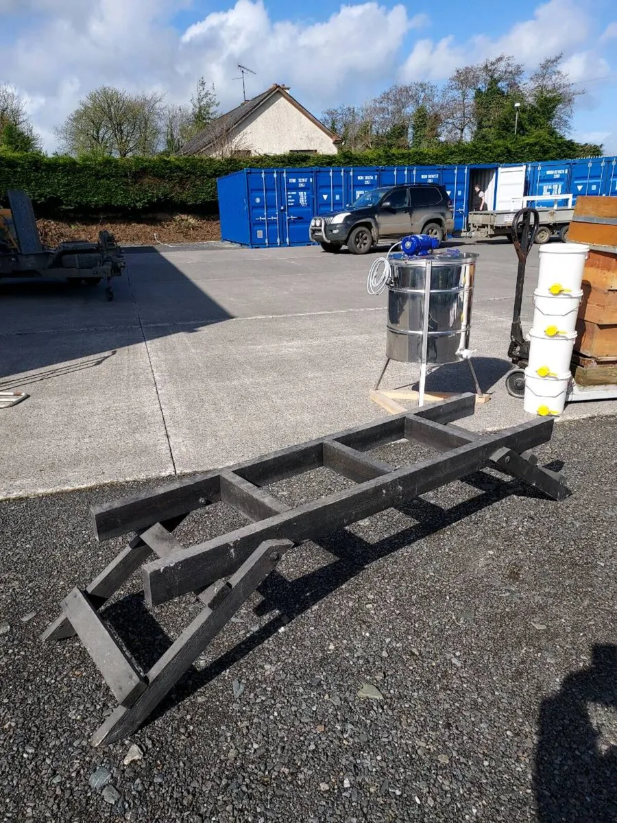 Bee keeping hive stands and equipment - Image 1