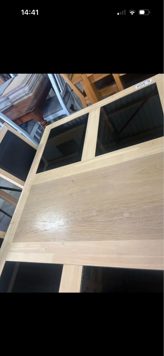 Table & 4 chairs - Image 4