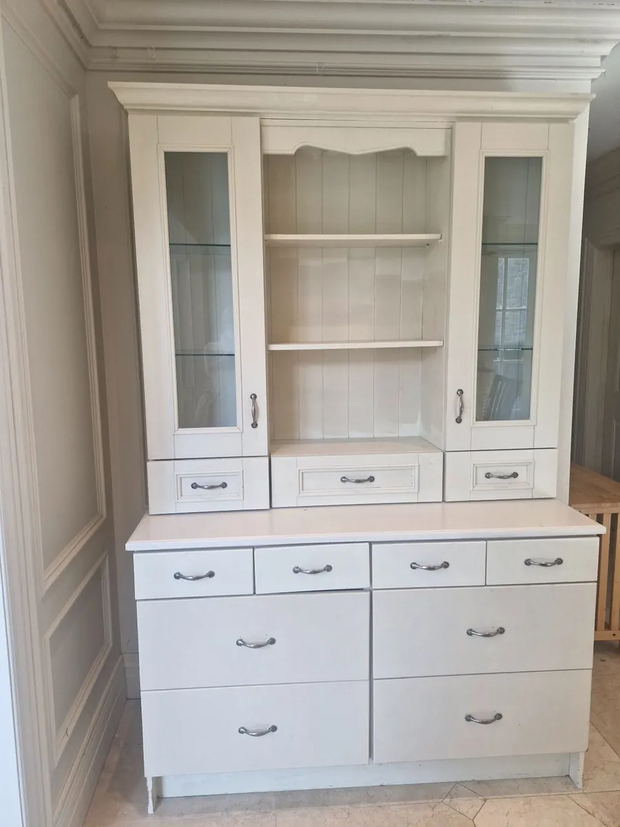 Kitchen dresser - Image 2