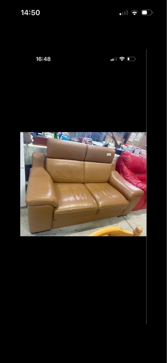 2 seater tan leather couch - Image 1