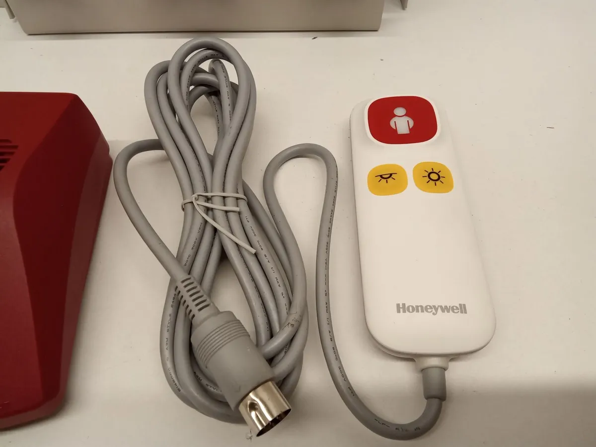 Online Auction Of A Electrical Equipment & More! - Image 3