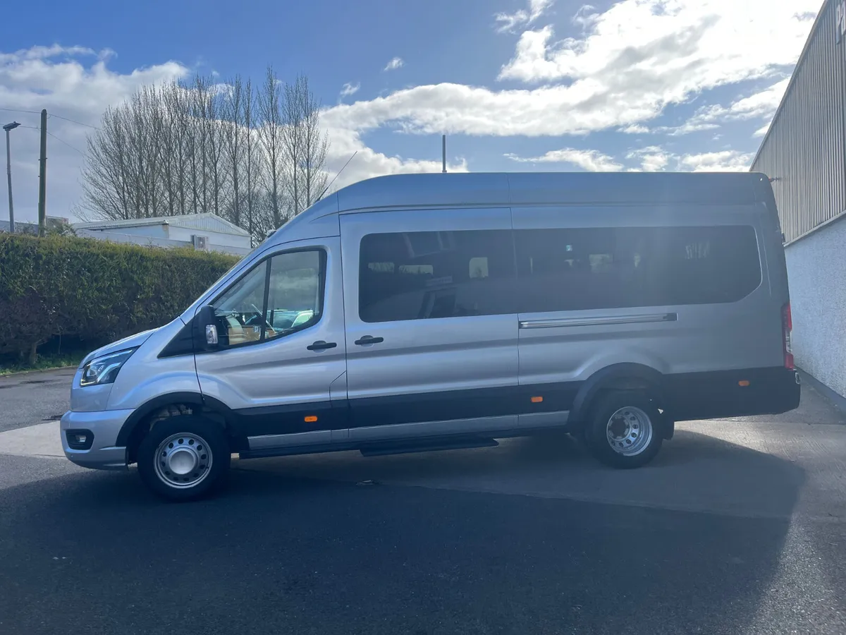 Ford transit T460 mini bus 17 seater - Image 4
