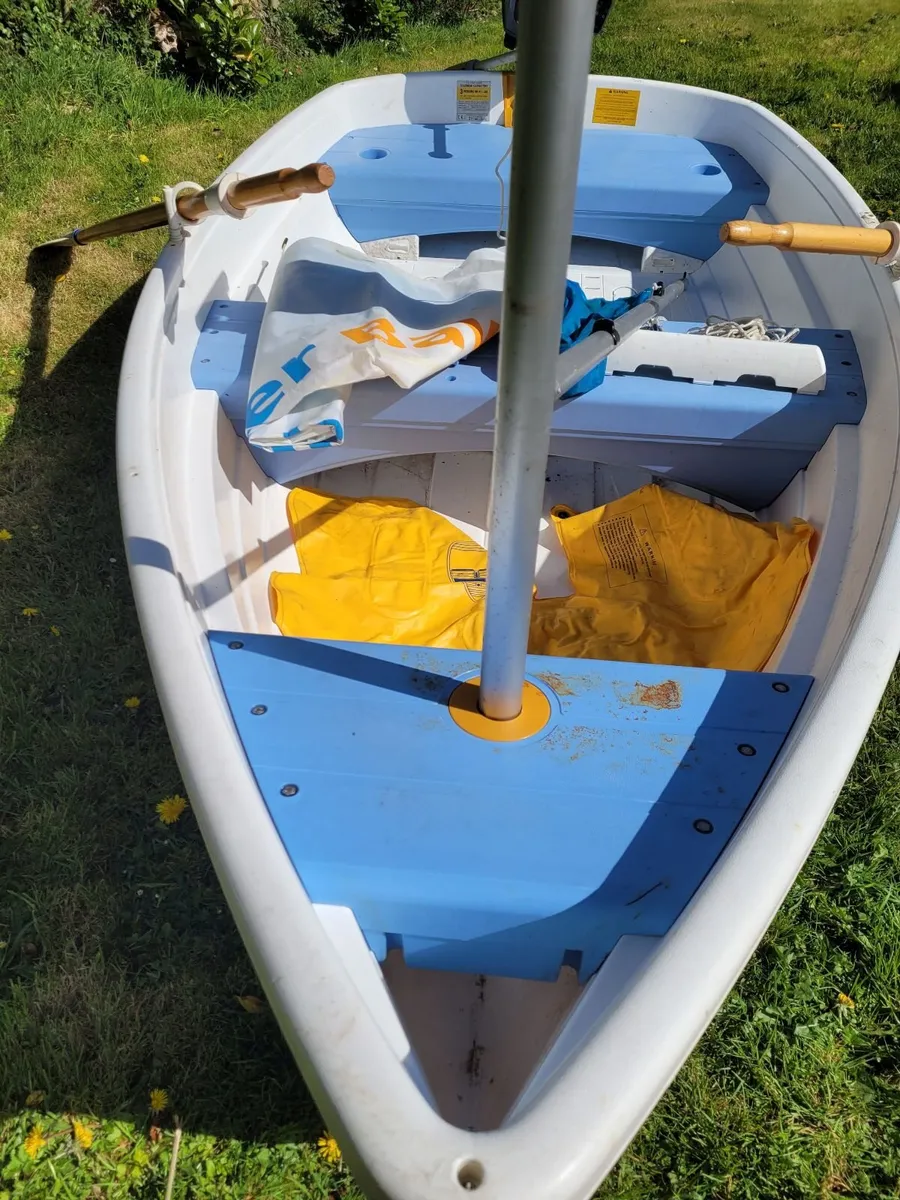 sailing dingy sail row motor boat - Image 2