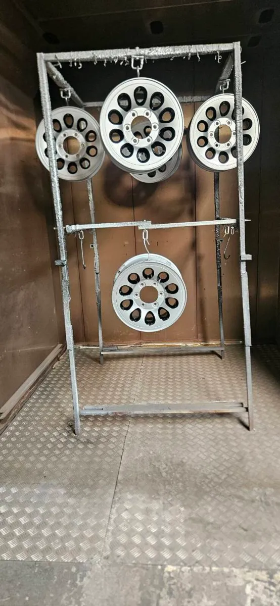 Powder coating wheels and gates - Image 1
