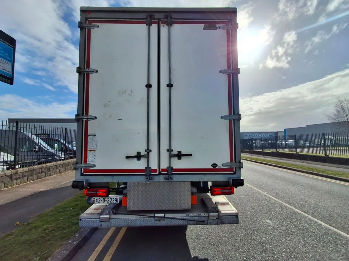 Man TGM 18.250 Curtain sider - Image 3